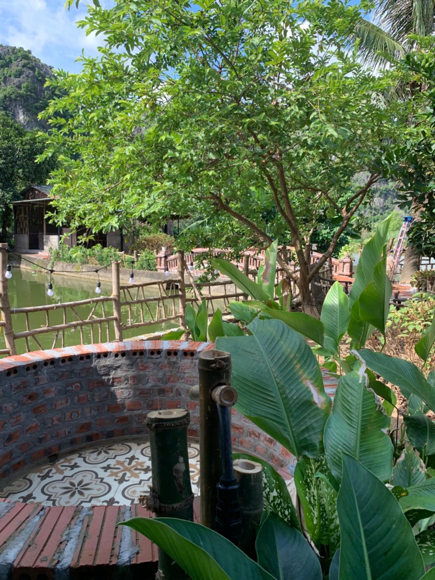 Peaceful Refuge Homestay Нин Бин Екстериор снимка
