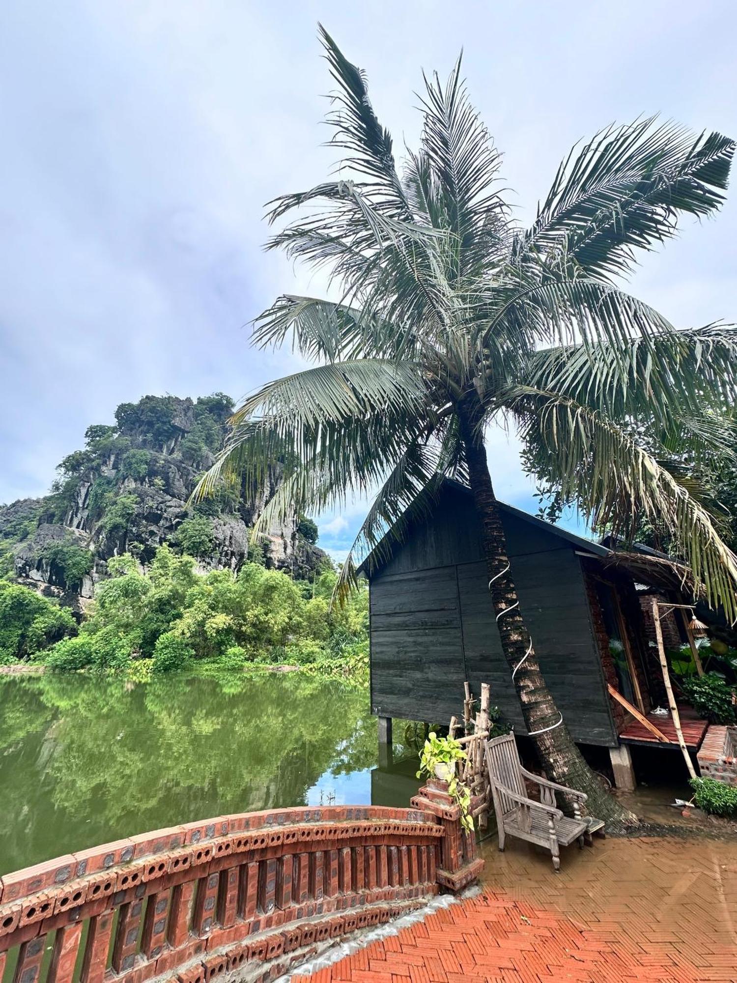 Peaceful Refuge Homestay Нин Бин Екстериор снимка